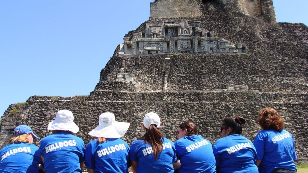 Loop Abroad interns posing at Xunantunich Mayan Ruins